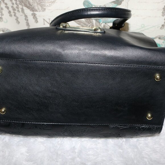Versace 19.69 Abbigliamento Sportivo SRL leather bag purchased new in Greece - Picture 12 of 13